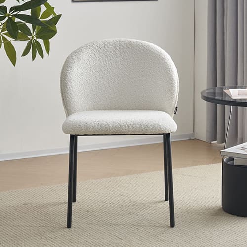 Lot de 2 chaises de salle à manger en tissu bouclette beige - piètement en métal noir - Noé