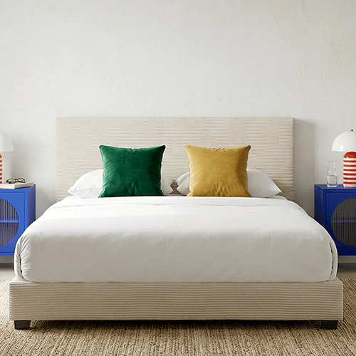 Lit adulte 160x200 cm avec tête de lit capitonnée en velours côtelé beige - William