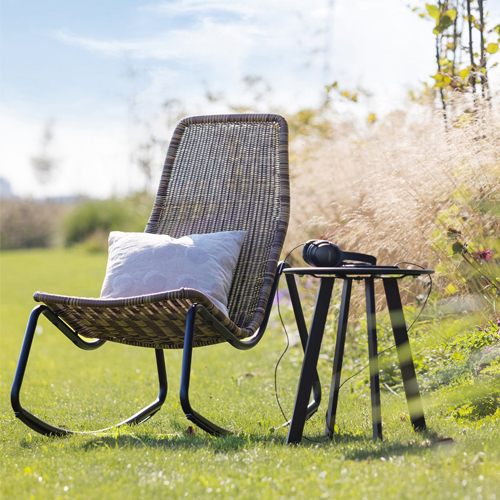 Chaise à bascule d'extérieur en rotin imperméable - Tom