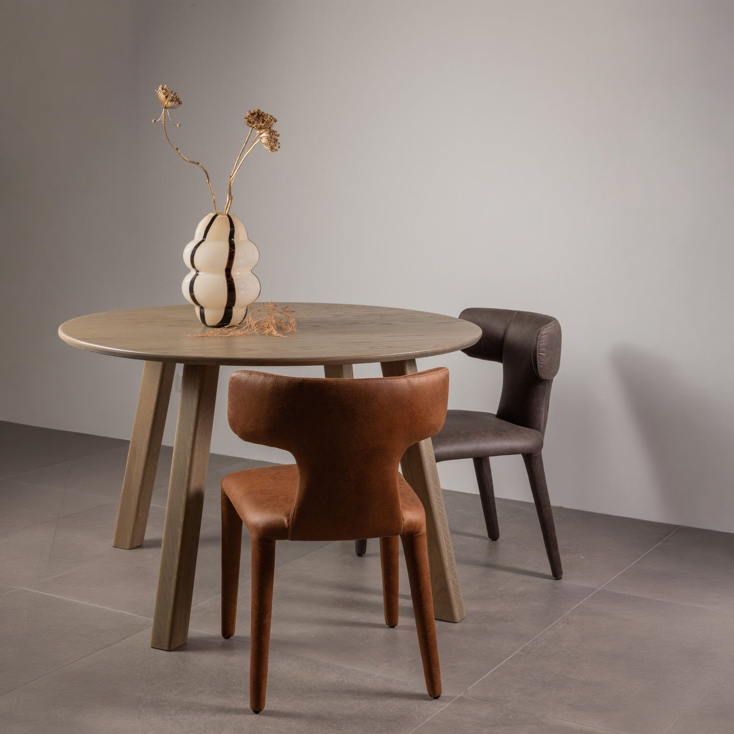 Lot de 2 chaises design en tissu aspect cuir - Permit