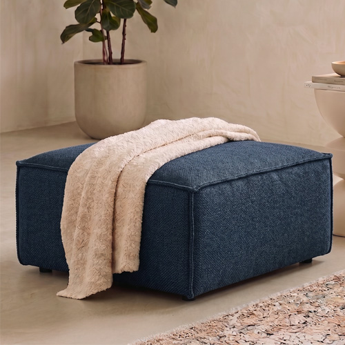 Pouf en tissu chenille bleu foncé - Livia