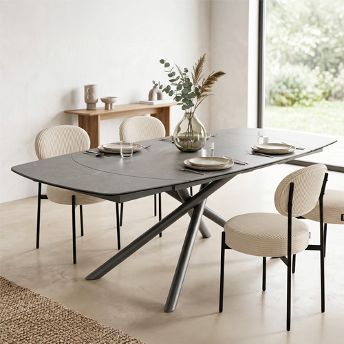 Table à manger rectangulaire extensible 6/8 pers. en céramique gris anthracite et piètement noir 130/190x90 cm - Disko