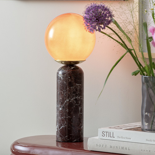 Lampe à poser sphérique en marbre bordeaux - taille M - Lazio