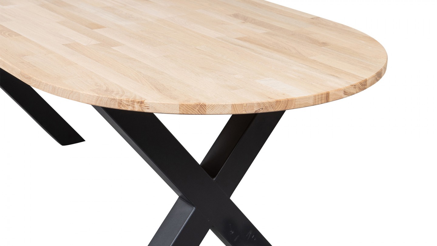 Table à manger ovale en chêne massif FSC 220 cm - piètement croisé - Tablo