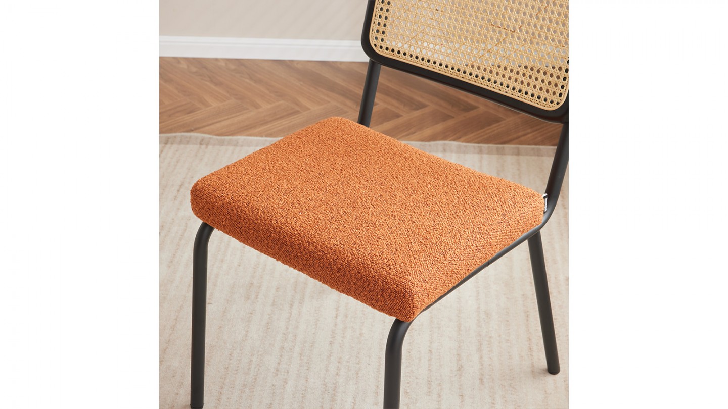 Lot de 2 chaises en cannage tissu bouclé rouille et métal noir - Paula