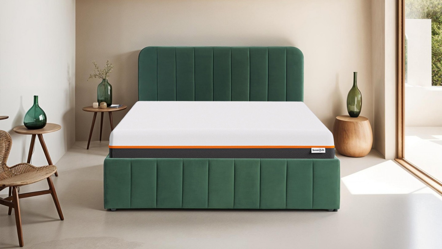 Ensemble lit coffre 160x200 en velours vert Ava + Matelas mousse gel à mémoire de forme, double confort - Dual Confort