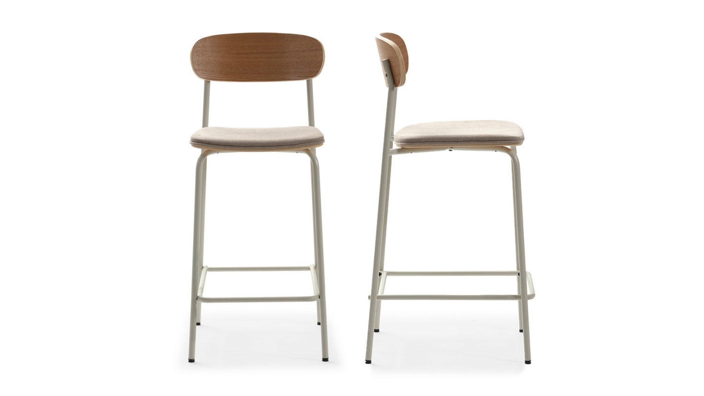 Lot de 2 tabourets de bar en tissu beige et effet bois - Svala