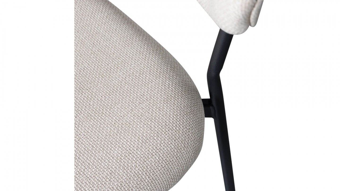 Chaise de salle à manger en tissu beige - Kjeld Chaise de salle à manger en tissu beige - Kjeld