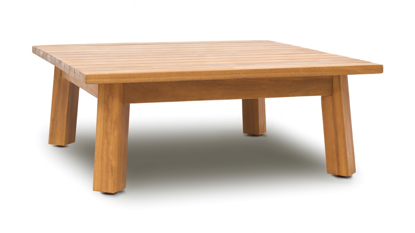 Salon de jardin 4 places en bois FSC - 4 fauteuils et table basse - Palau