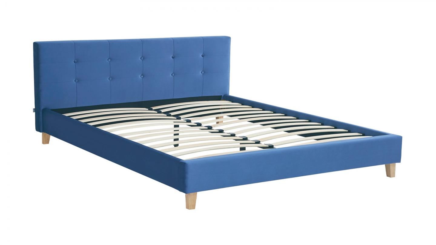 Lit adulte 140x190 cm avec tête de lit capitonnée en velours bleu - Milo