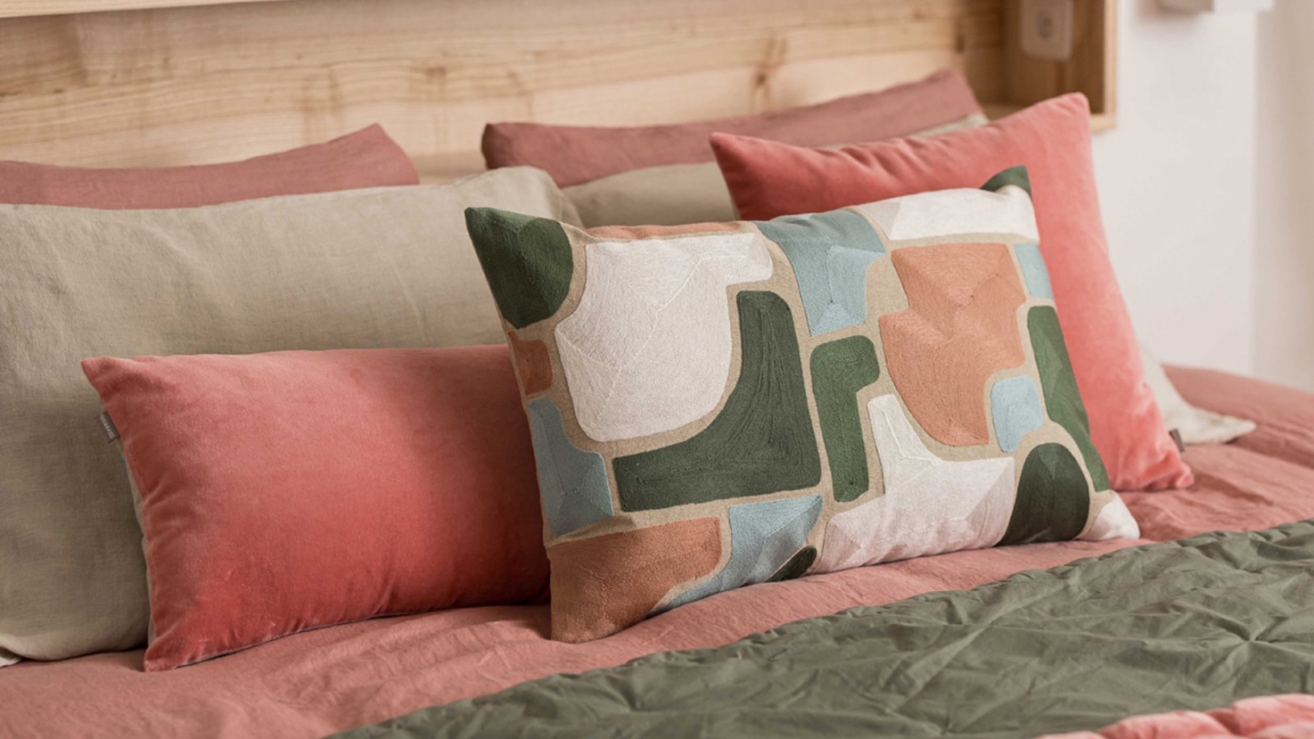 Coussin en velours orange pêche 30 x 50 cm - Elise