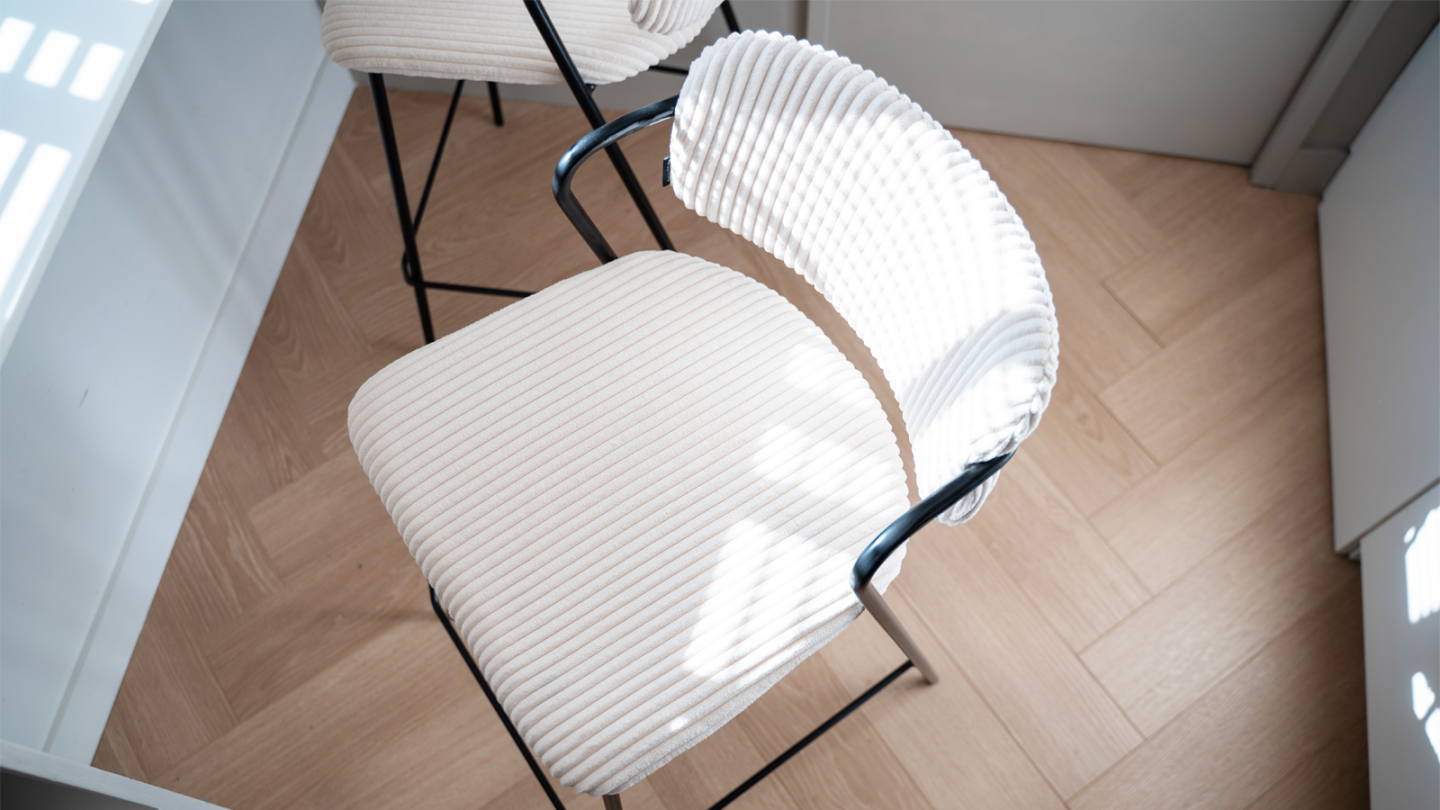 Lot de 2 tabourets de bar en velours côtelé beige - Jones