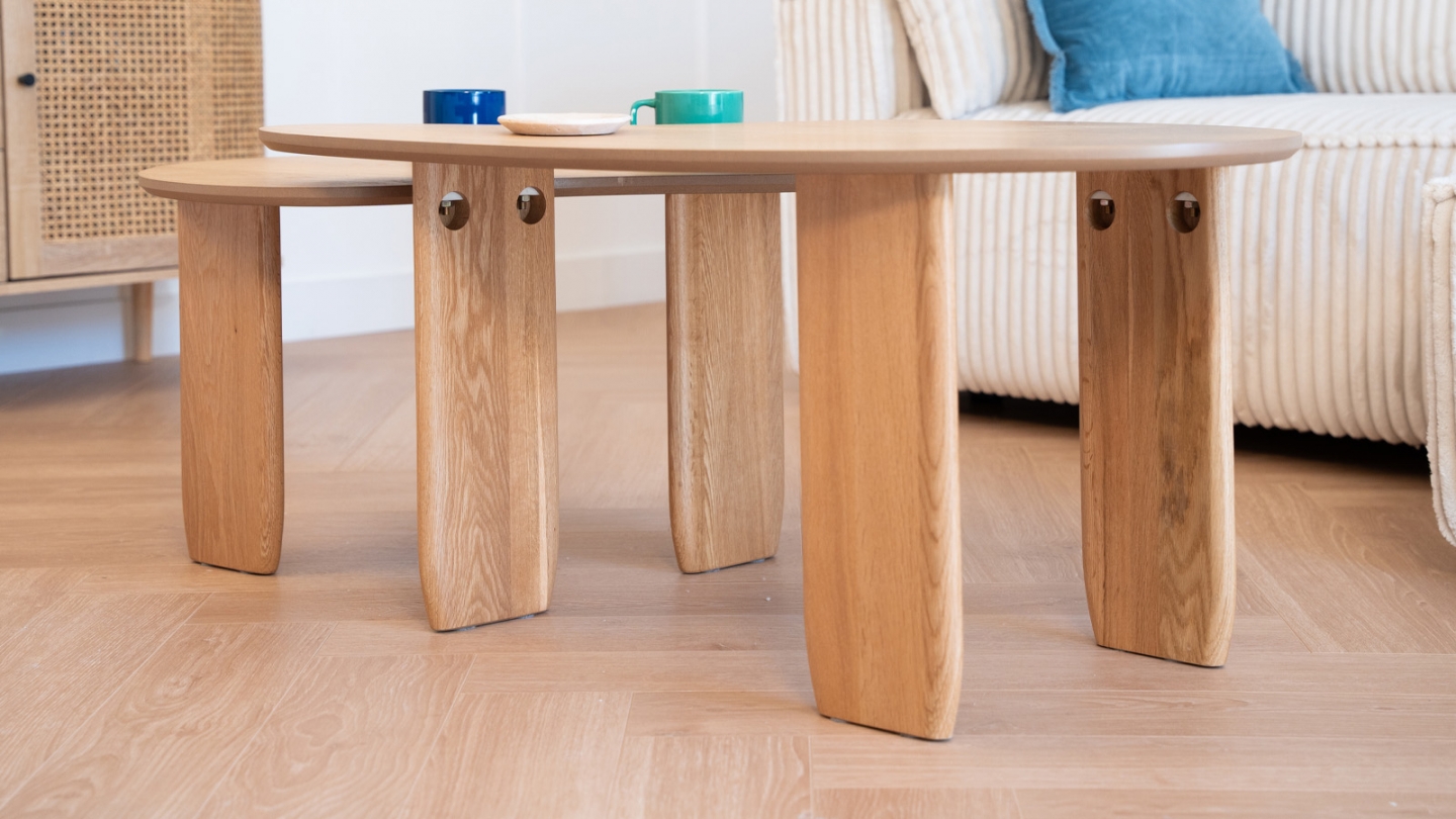 Table basse organique en bois placage chêne 80 cm - Aria