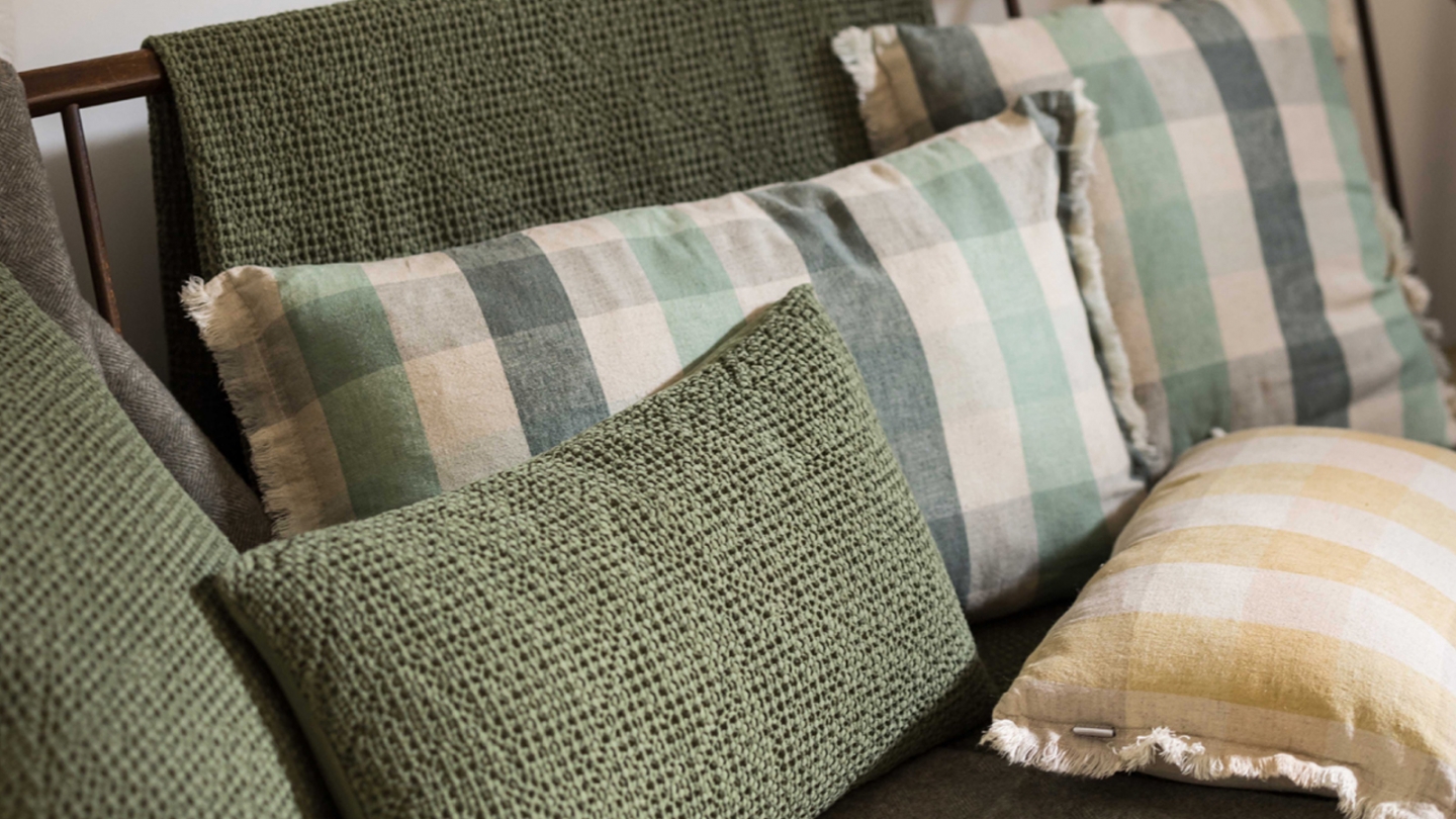 Coussin à imprimé vert thym 40 x 65 cm - Kate