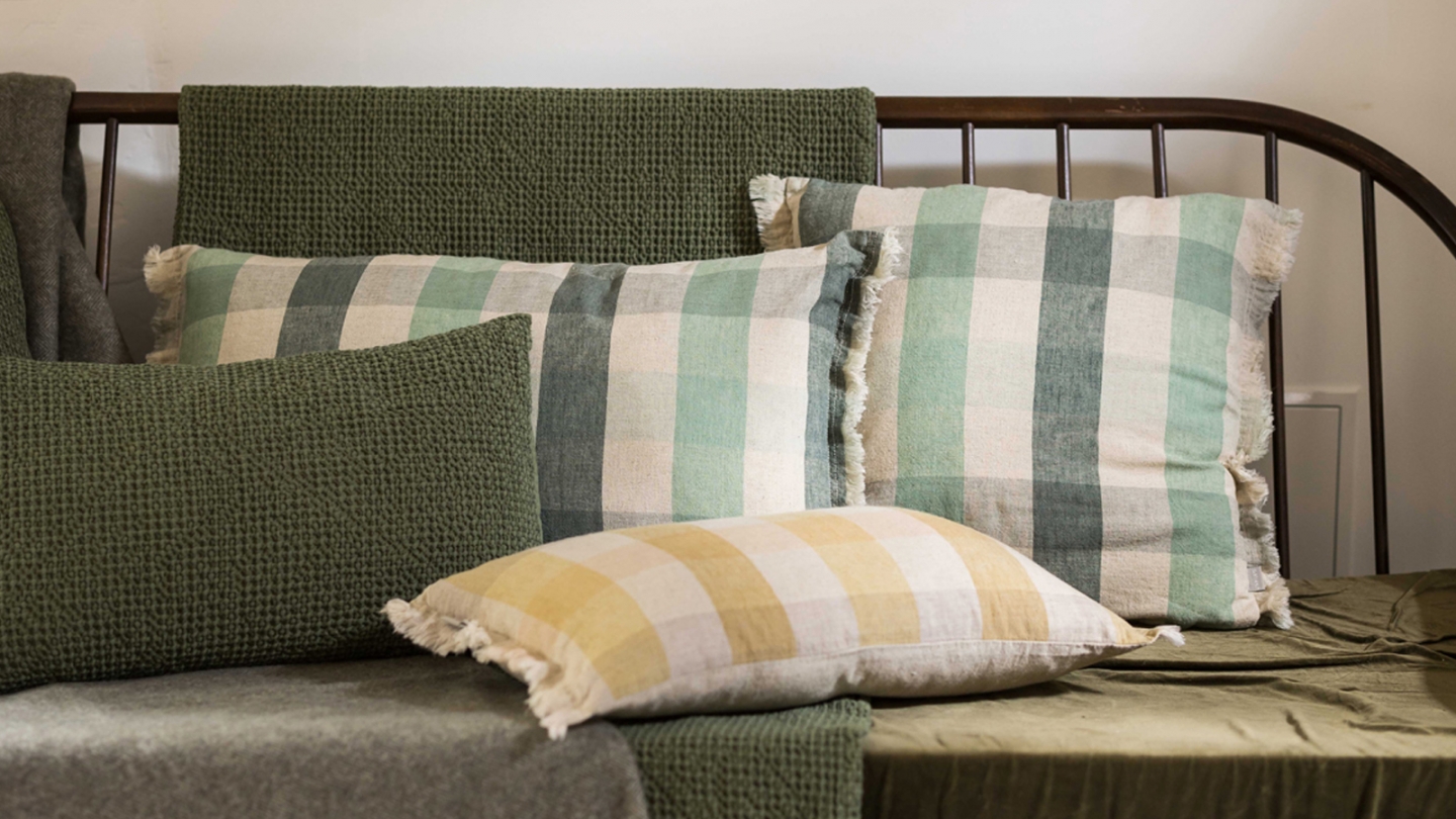 Coussin à imprimé vert thym 45 x 45 cm - Kate