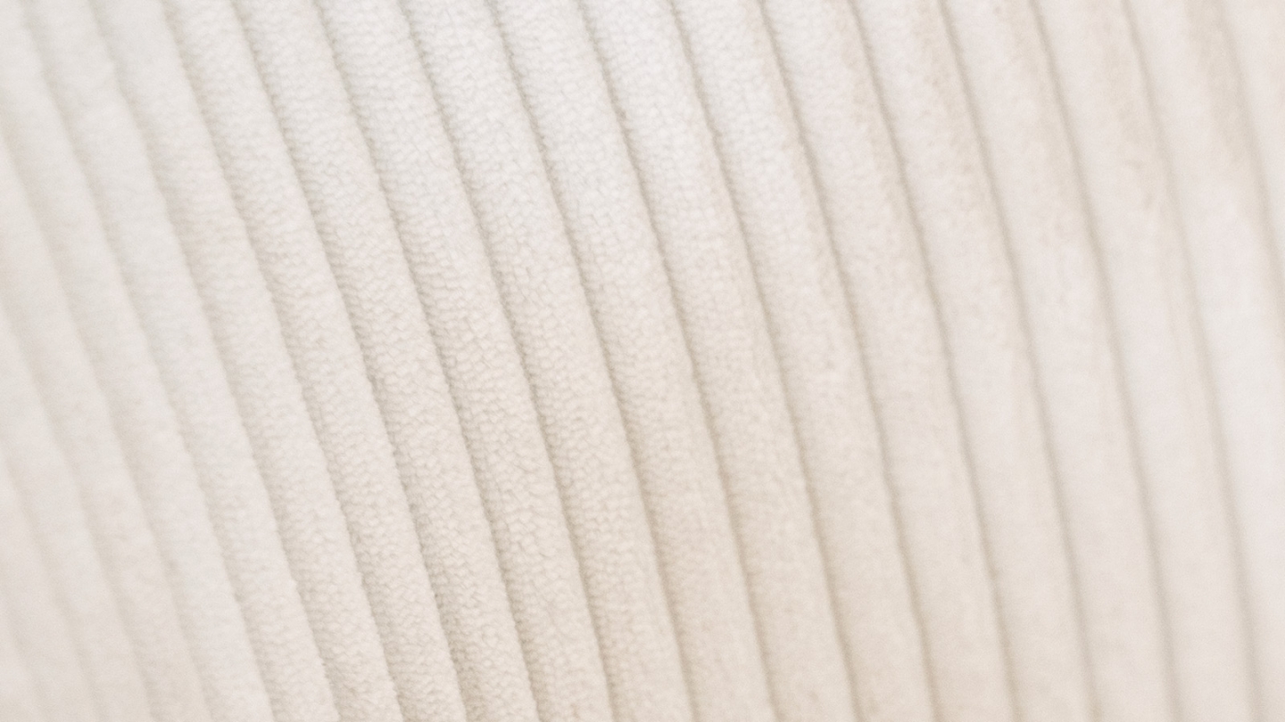 Lit adulte 140x190 cm en velours côtelé beige avec tête de lit en cannage - Dalia