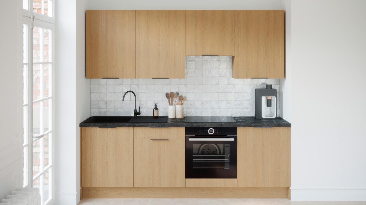 Ensemble de 8 meubles de cuisine - L. 245 cm - chêne clair - Sierra