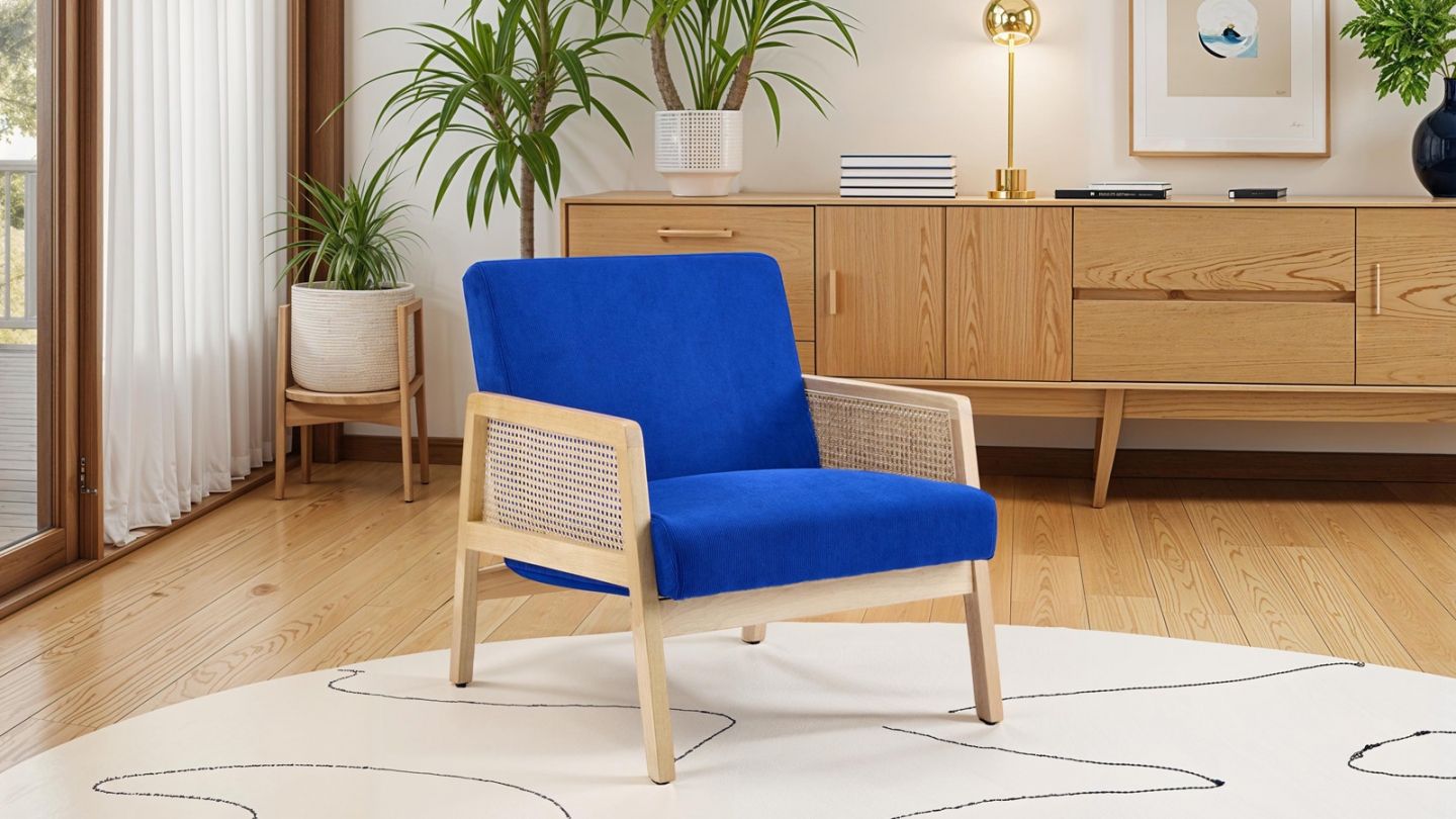 Fauteuil en cannage et velours côtelé bleu électrique - Mani