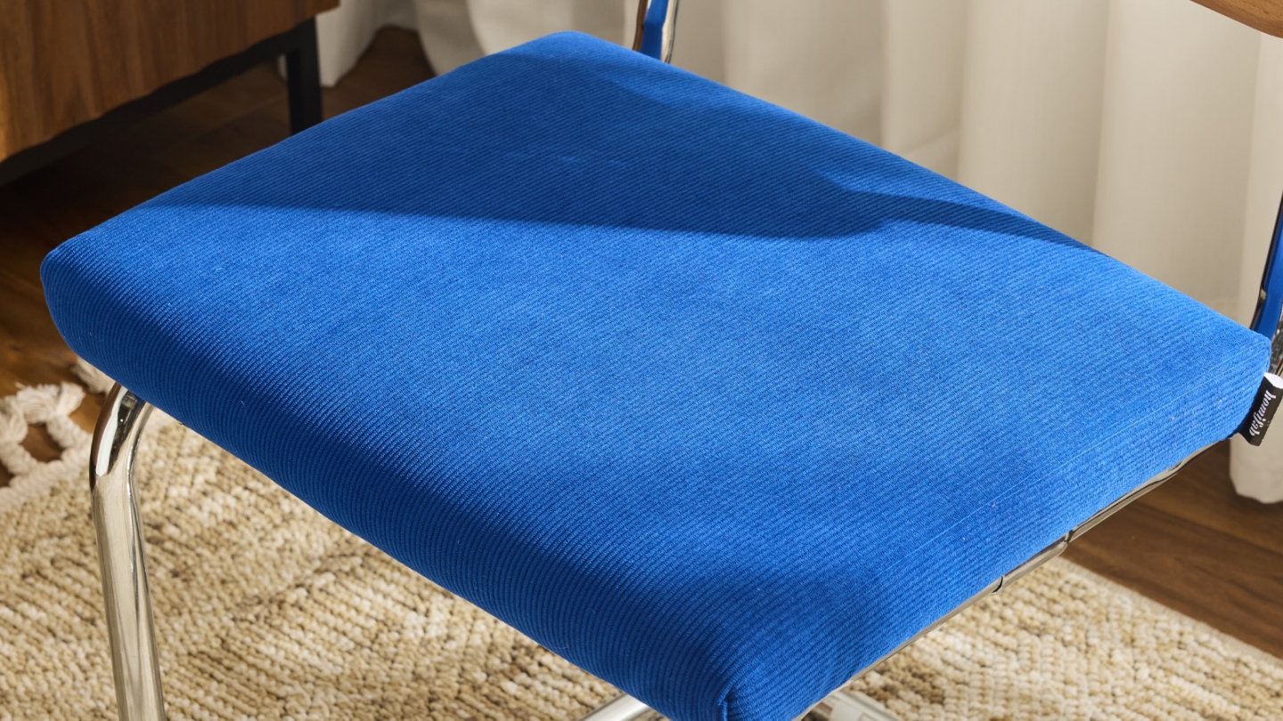 Lot de 2 chaises en cannage velours côtelé bleu électrique et métal chromé - Muse