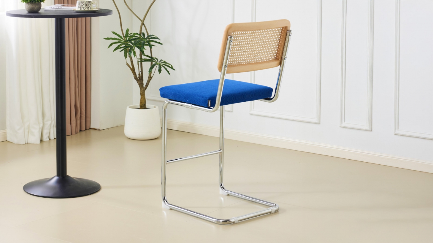Lot de 2 tabourets de bar en velours côtelé bleu électrique et cannage - Muse