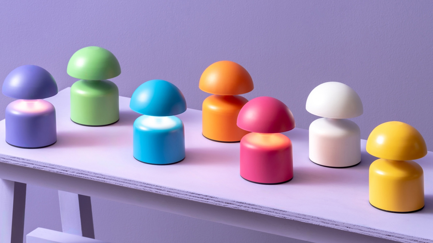 Lampe de table champignon LED en métal blanc - Impetu