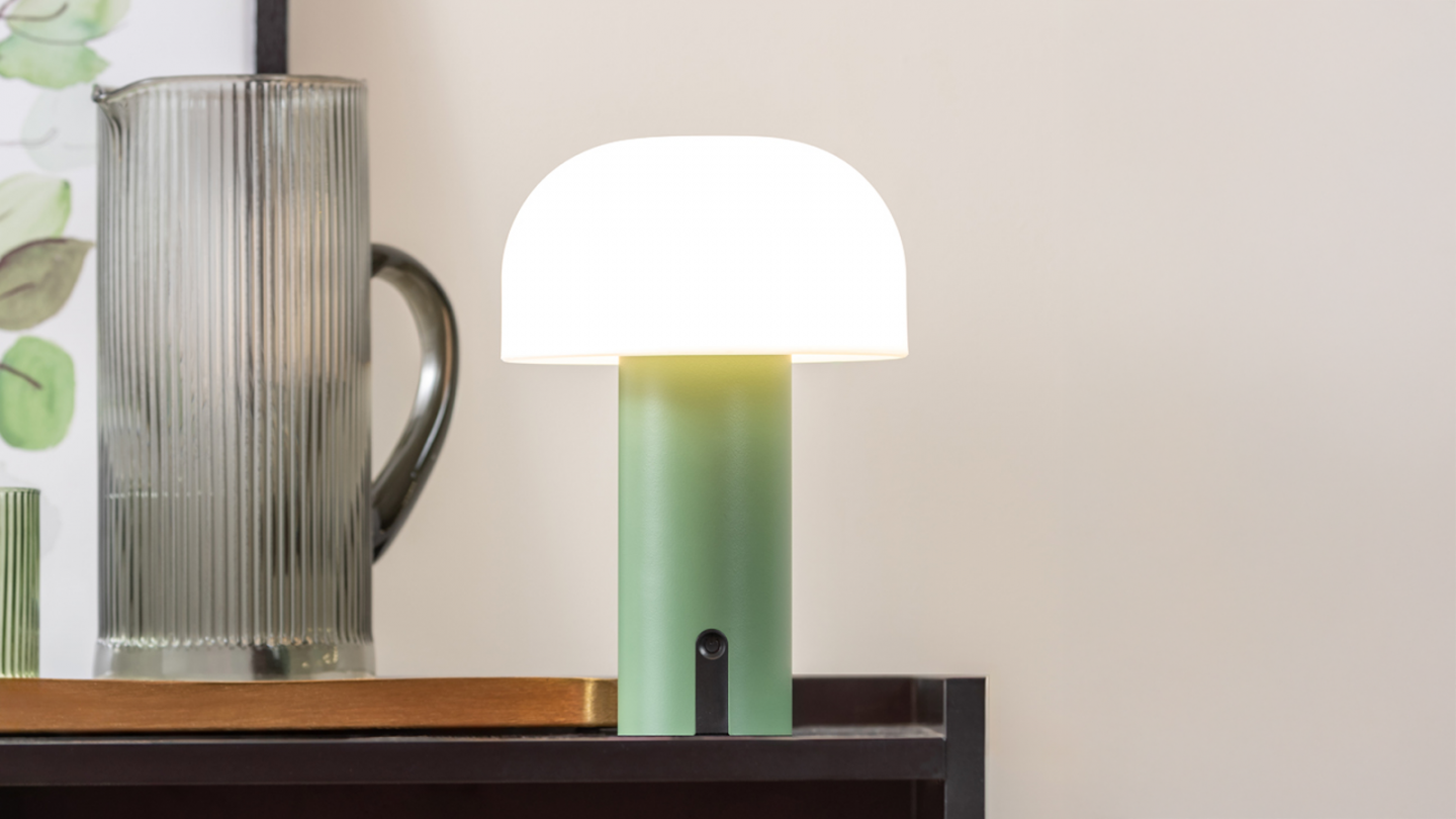 Lampe de table champignon LED en métal vert kaki - Luca