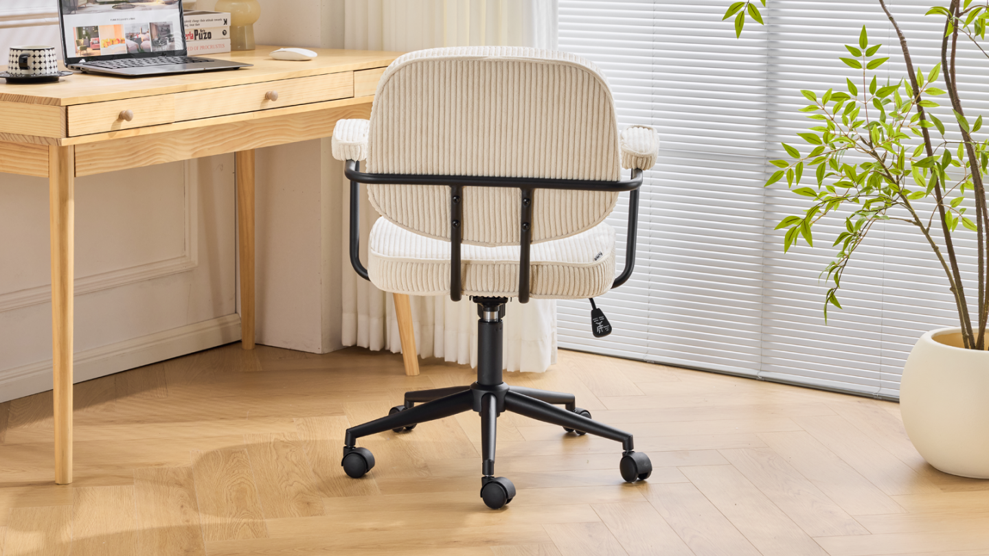 Fauteuil de bureau pivotant et réglable en hauteur en velours côtelé beige - Ann