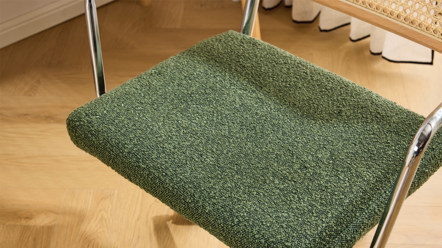 Fauteuil de bureau pivotant et réglable en hauteur en tissu bouclé vert et cannage - Julian