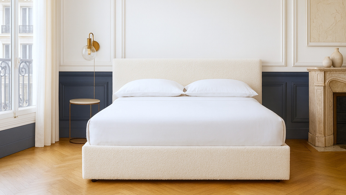 Lit coffre adulte 160x200 cm avec tête de lit matelassée en tissu bouclé beige et sommier - Tina