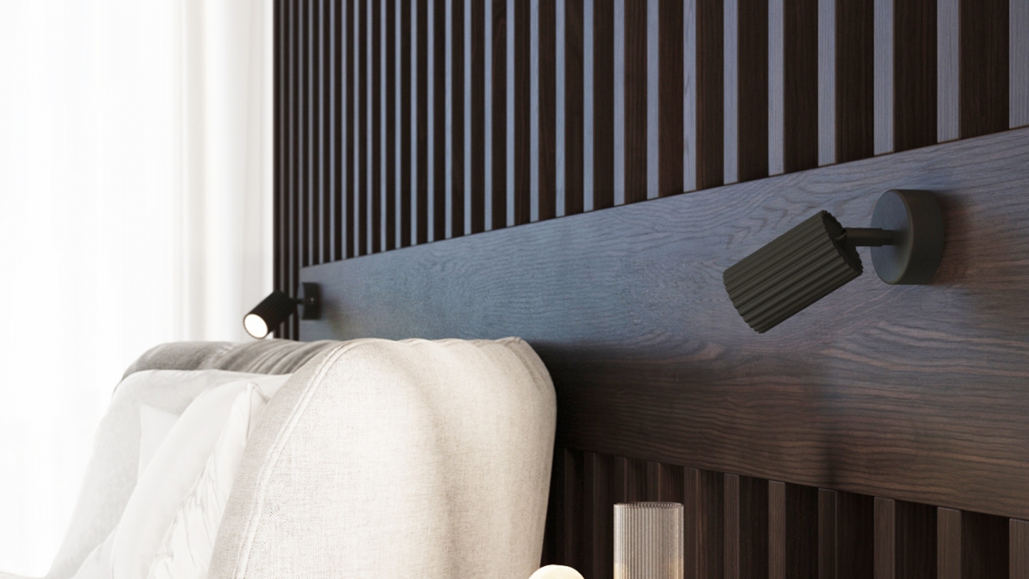 Applique en aluminium cannelé noir - Karbon