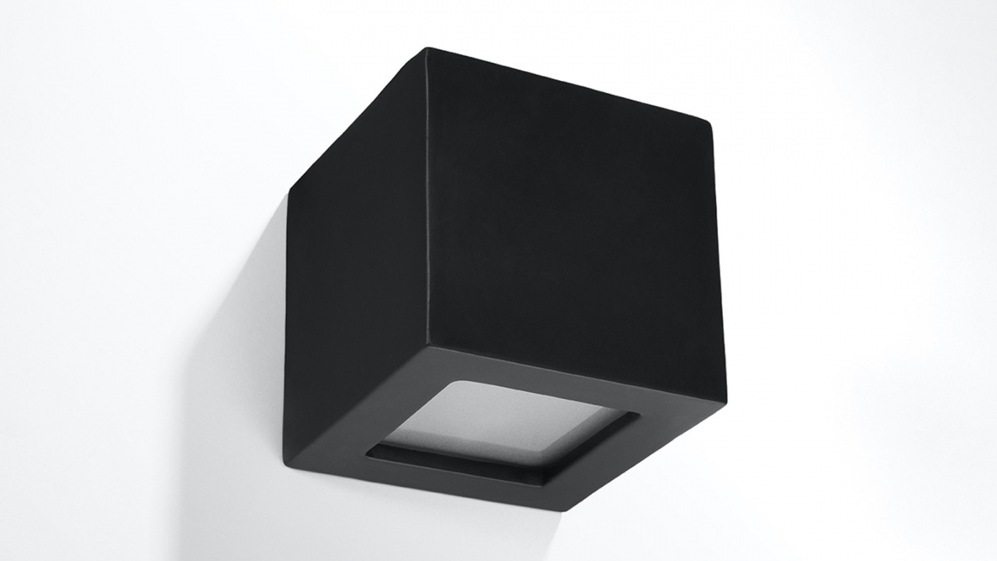 Applique cubique en céramique noire - Leo