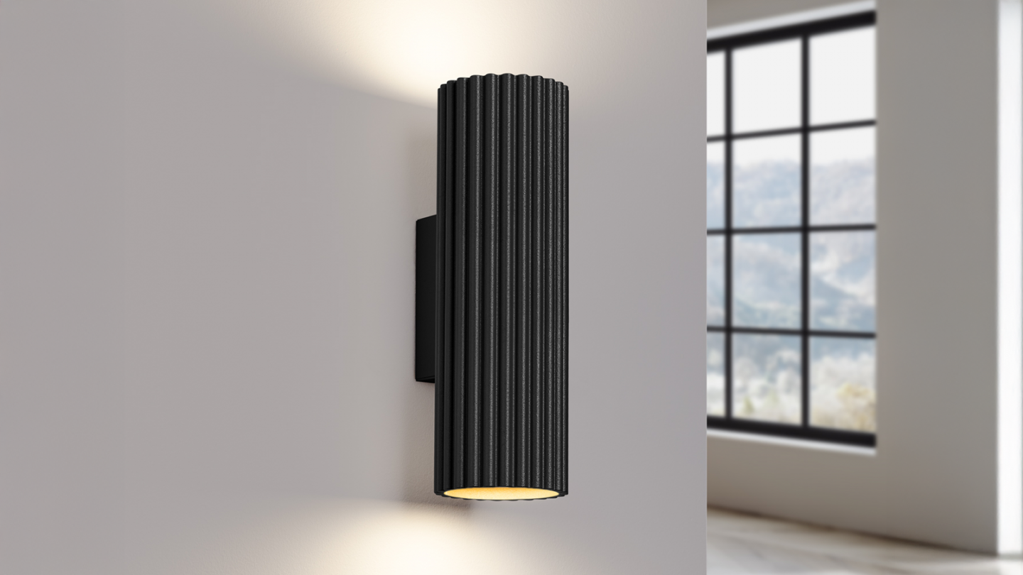 Applique en aluminium cannelé 20 cm noir - Karbon