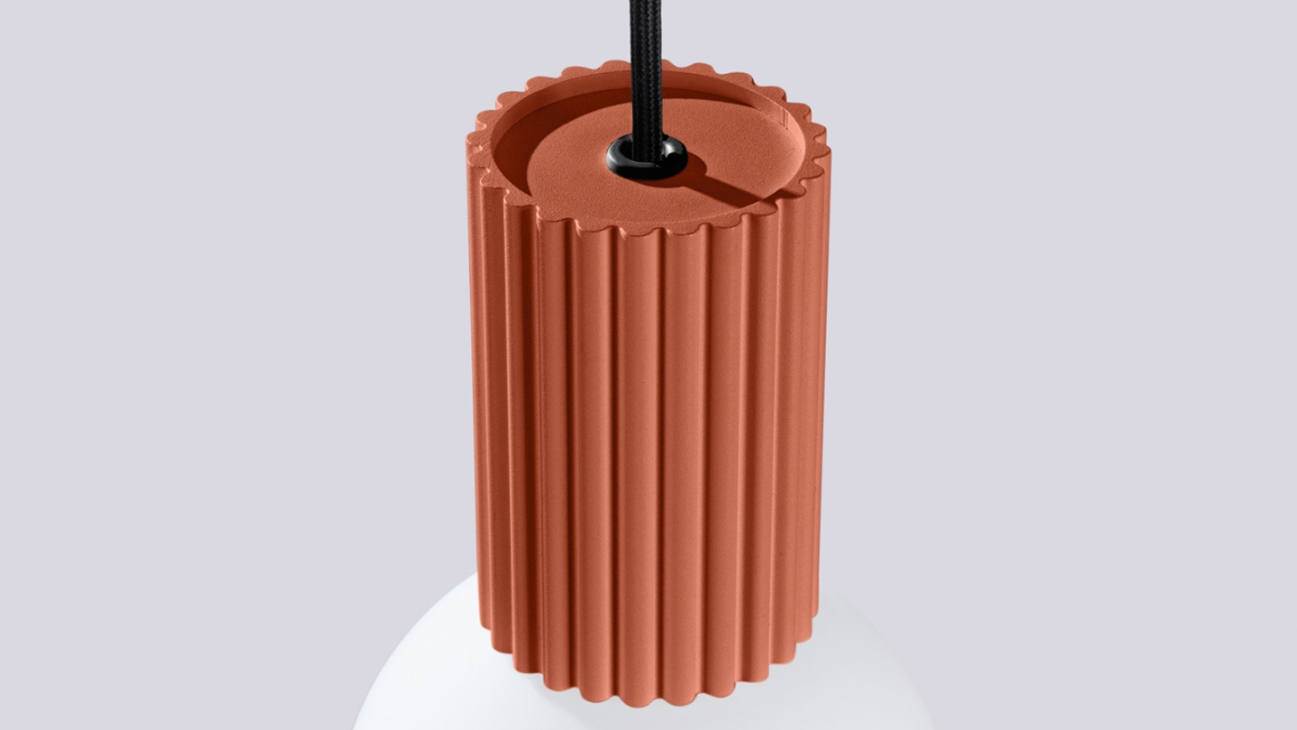 Suspension en aluminium cannelé terracotta - Halo