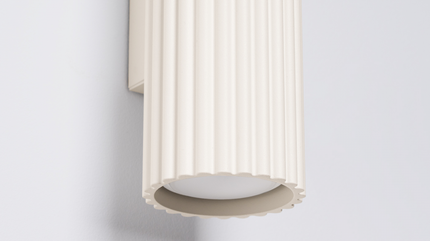 Applique en aluminium cannelé 30 cm beige - Karbon