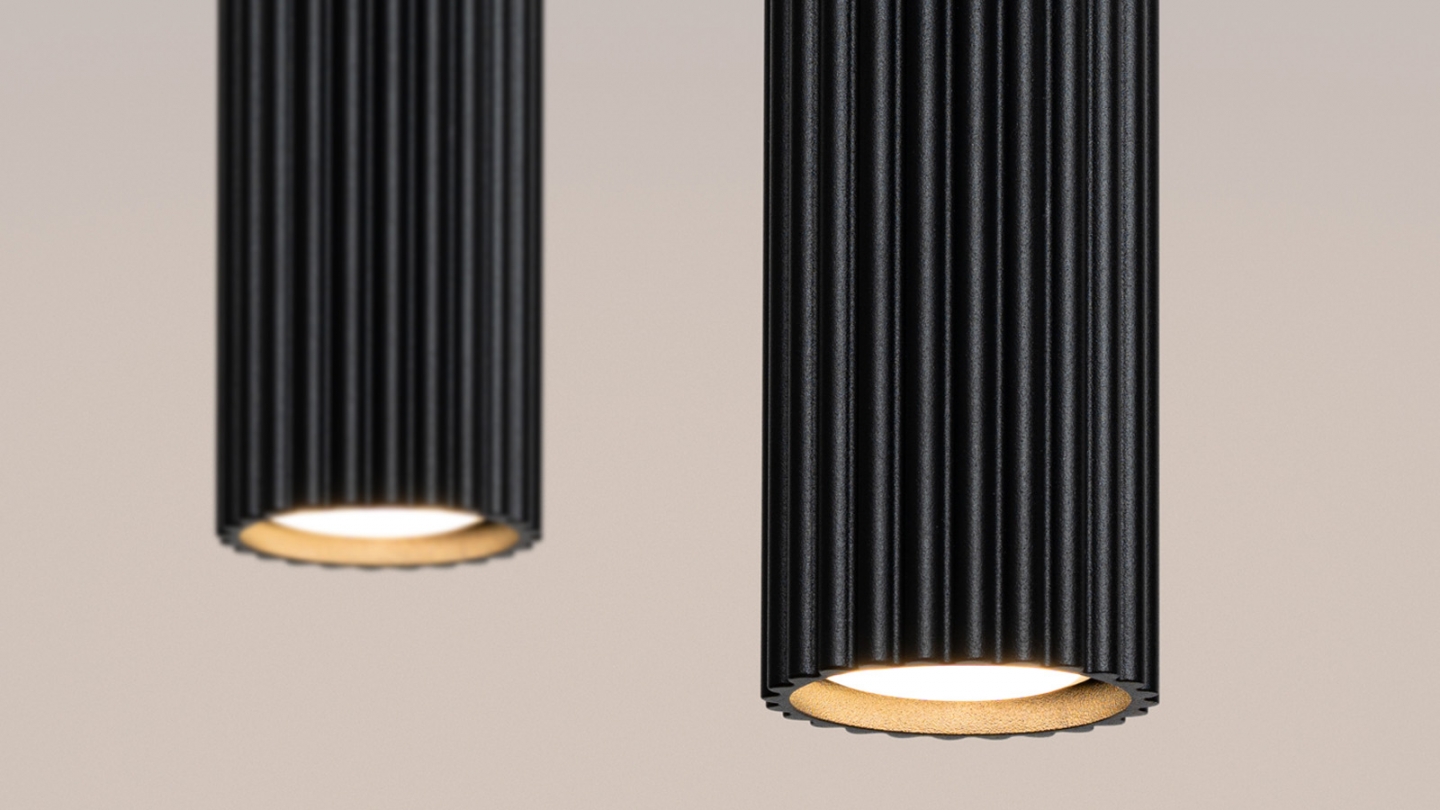 Suspension en aluminium cannelé 2 ampoules - Karbon