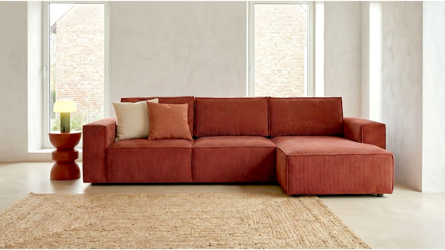 Canapé d'angle convertible réversible 5 places avec coffre de rangement en velours côtelé rouille - Harper Canapé d'angle convertible réversible 5 places avec coffre de rangement en velours côtelé rouille - Harper