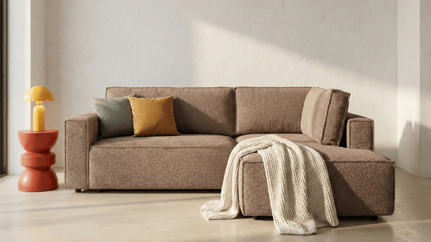 Canapé d'angle ouvert à droite convertible 3 places en tissu bouclé rose poudré - Emma Canapé d'angle ouvert à droite convertible 3 places en tissu bouclé rose poudré - Emma