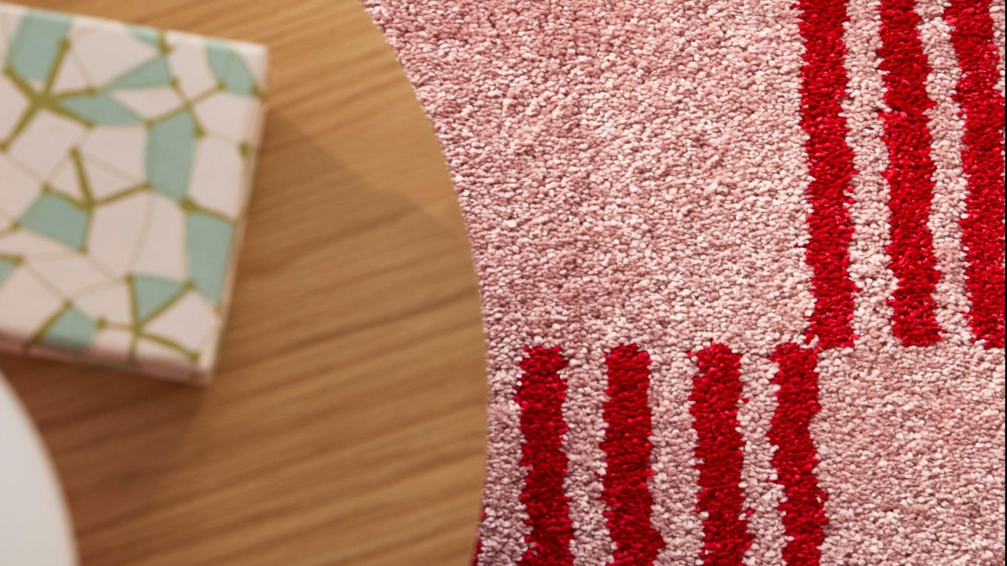 Tapis rétro damniere rouge 80x140 cm - Pop Vibes Tapis rétro damniere rouge 80x140 cm - Pop Vibes