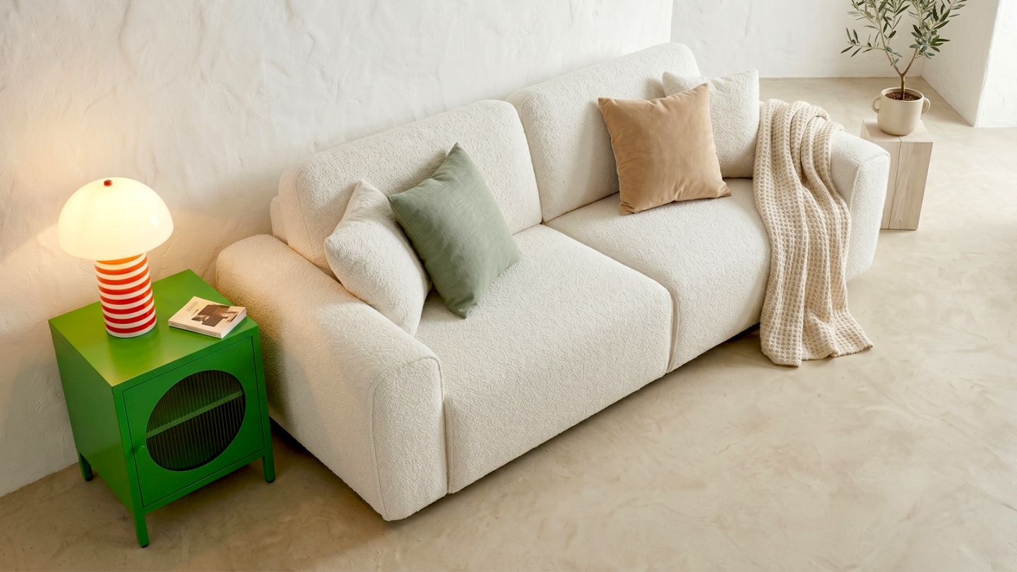 Canapé convertible 3 places en tissu bouclé beige - Grazia Canapé convertible 3 places en tissu bouclé beige - Grazia