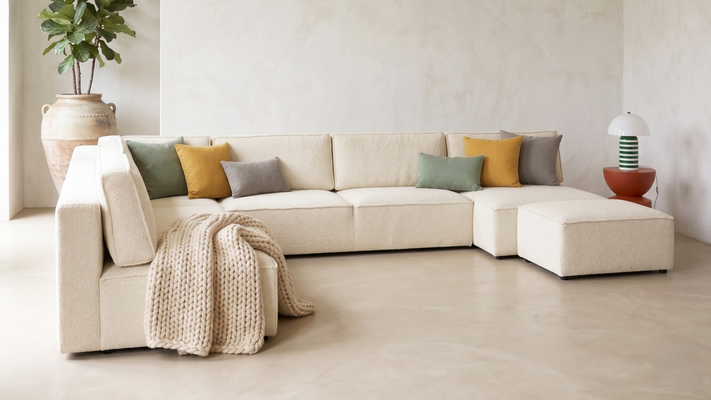 Canapé d'angle à gauche panoramique modulable convertible 10 places avec pouf en tissu bouclé écru - Harper Mod Canapé d'angle à gauche panoramique modulable convertible 10 places avec pouf en tissu bouclé écru - Harper Mod