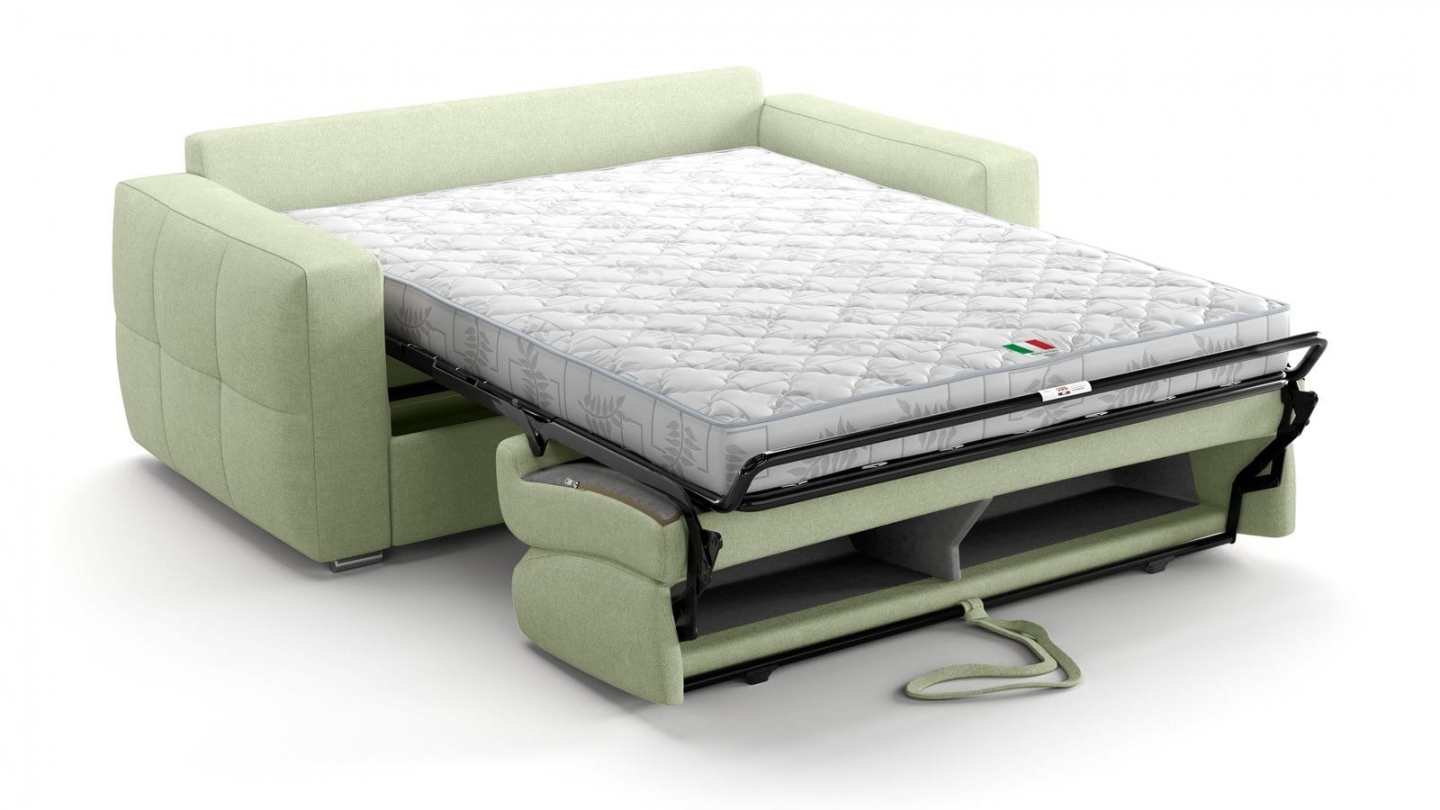 Canapé capitonné convertible 3 places en tissu chenille vert sauge - ouverture express - Cassian Canapé capitonné convertible 3 places en tissu chenille vert sauge - ouverture express - Cassian