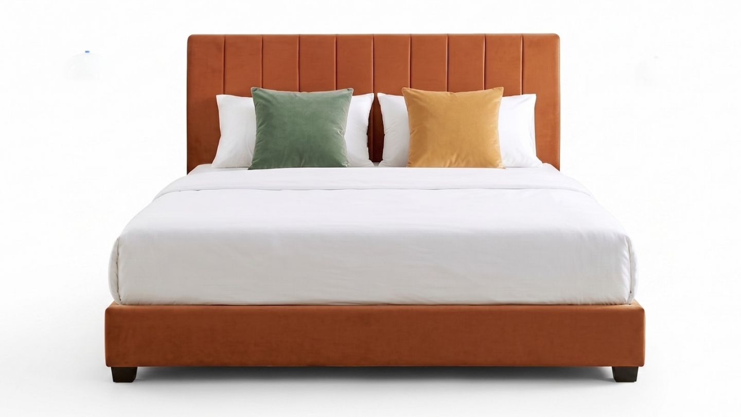 Lit adulte 140x190 cm avec tête de lit capitonnée en velours terracotta - William Lit adulte 140x190 cm avec tête de lit capitonnée en velours terracotta - William