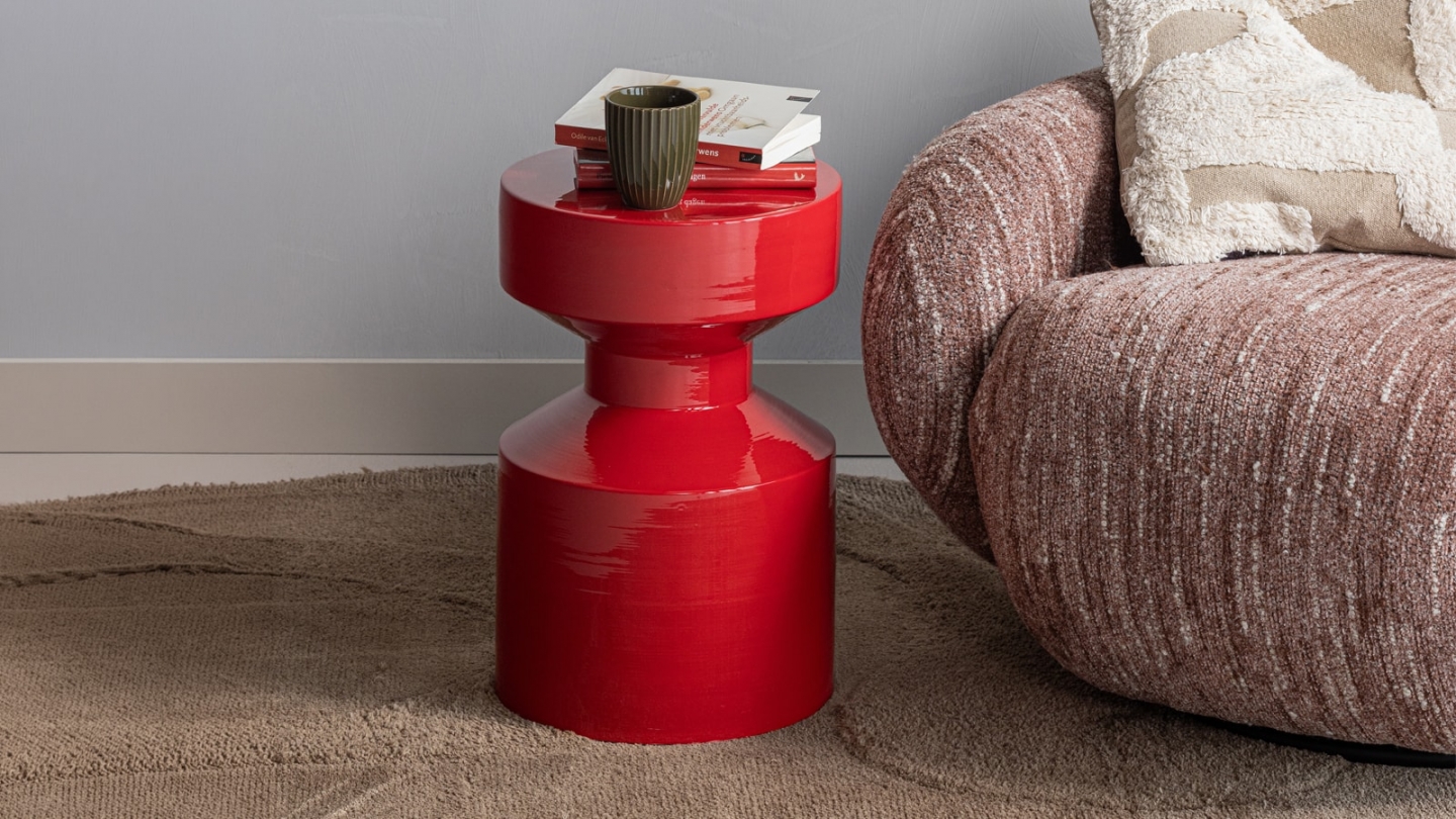 Table d'appoint en métal laqué rouge brillant Ø30 cm - Ferry Table d'appoint en métal laqué rouge brillant Ø30 cm - Ferry