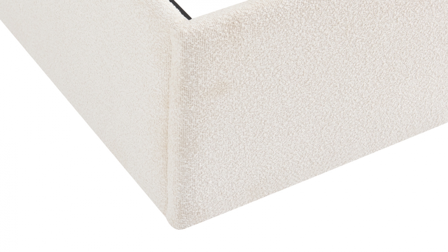 Lit coffre adulte 140x190 cm en tissu bouclé beige avec tête de lit en bois et cannage - Elsa Lit coffre adulte 140x190 cm en tissu bouclé beige avec tête de lit en bois et cannage - Elsa