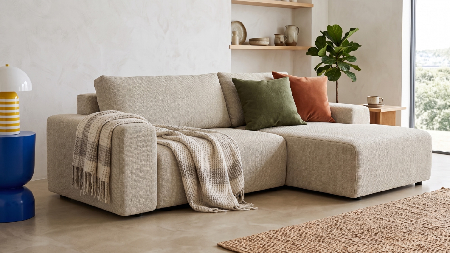 Canapé d'angle réversible convertible 5 places en tissu chenille beige - Luno Canapé d'angle réversible convertible 5 places en tissu chenille beige - Luno
