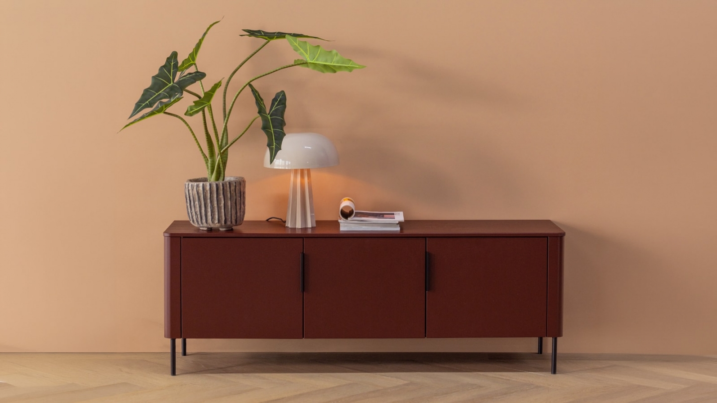 Meuble TV en pin cannelé bordeaux 154 cm - Gunnar Meuble TV en pin cannelé bordeaux 154 cm - Gunnar