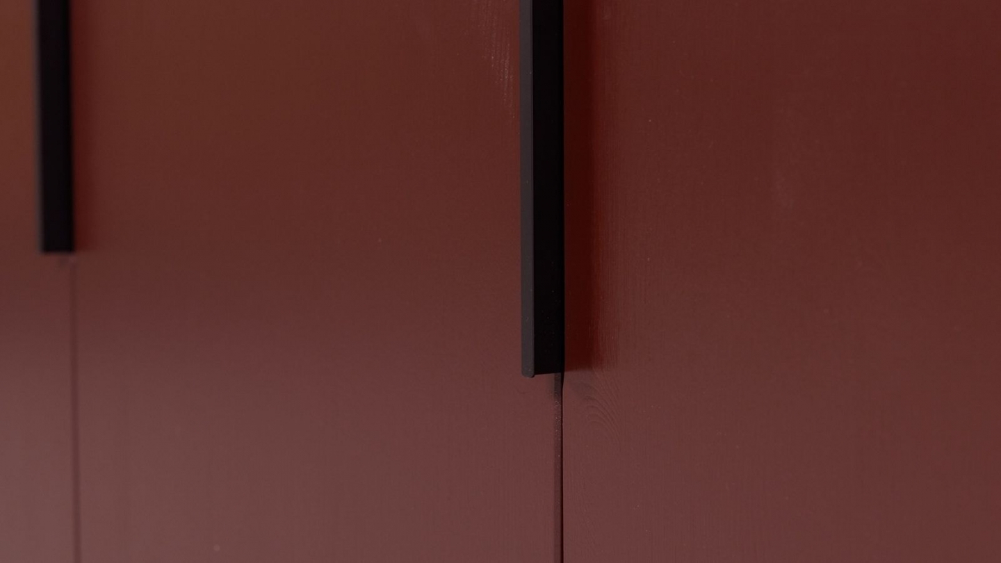 Meuble TV en pin cannelé bordeaux 154 cm - Gunnar Meuble TV en pin cannelé bordeaux 154 cm - Gunnar