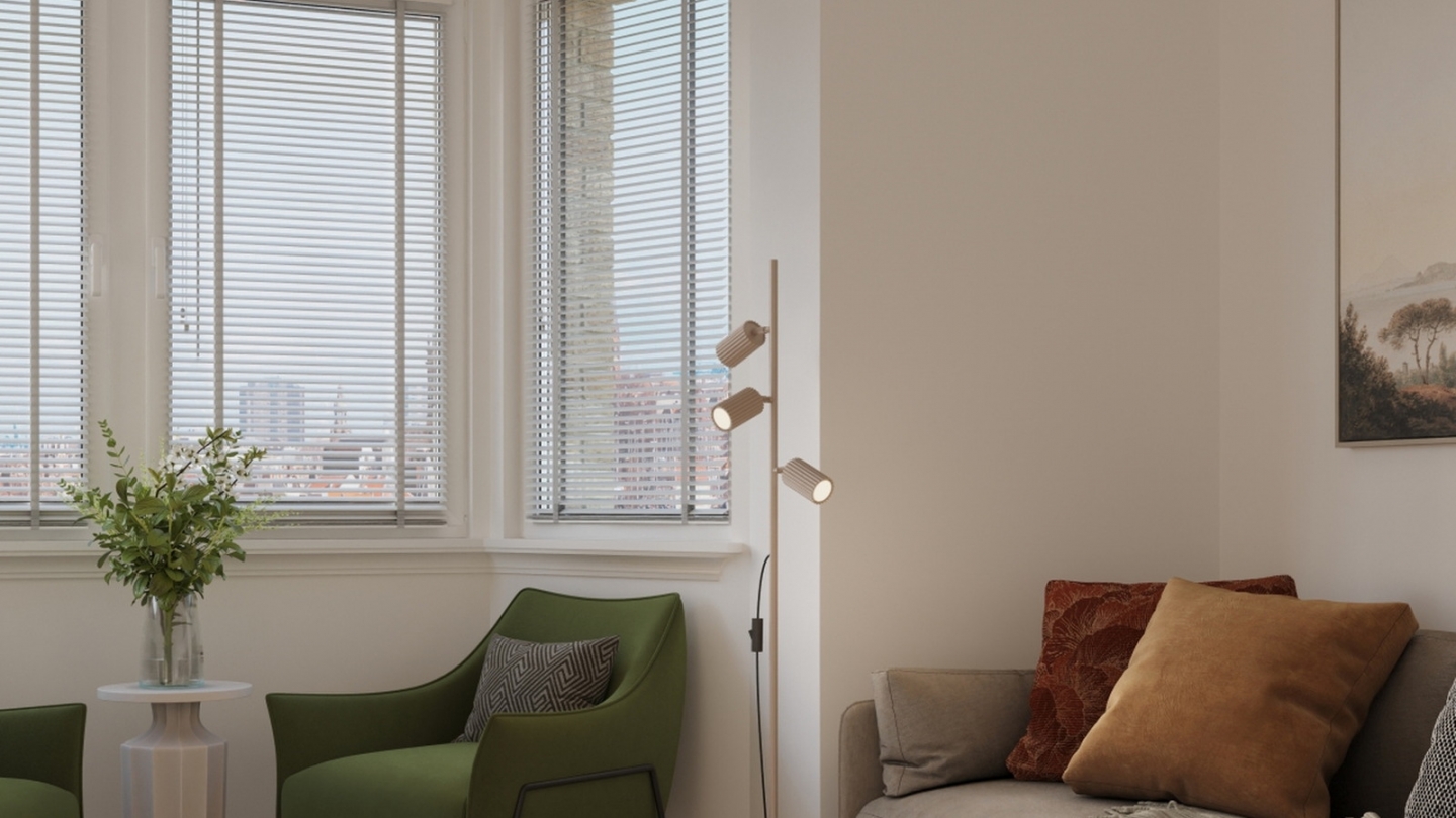 Lampadaire en aluminium taupe 155 cm 3 lumières - Karbon Lampadaire en aluminium taupe 155 cm 3 lumières - Karbon
