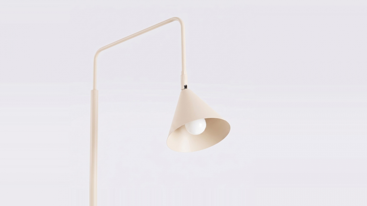 Lampadaire en métal beige 165 cm - Nox Lampadaire en métal beige 165 cm - Nox