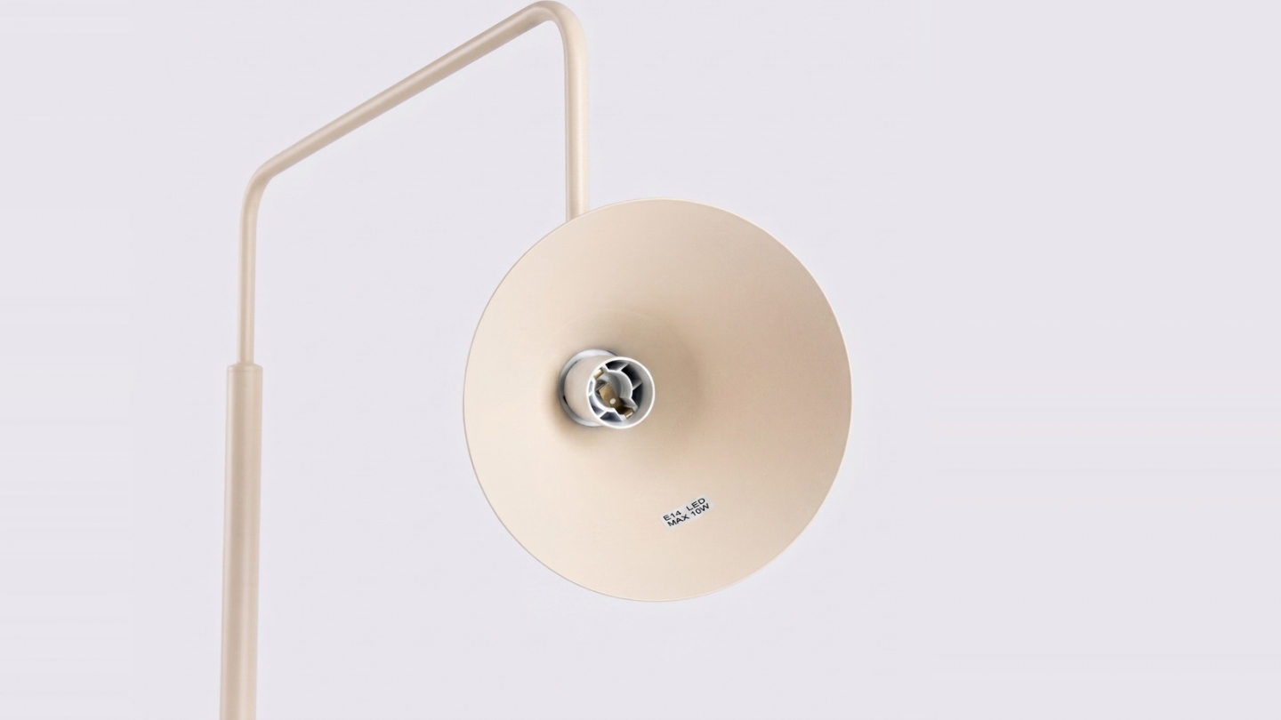 Lampadaire en métal beige 165 cm - Nox Lampadaire en métal beige 165 cm - Nox